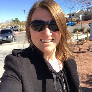 Meet your Posher, Sally